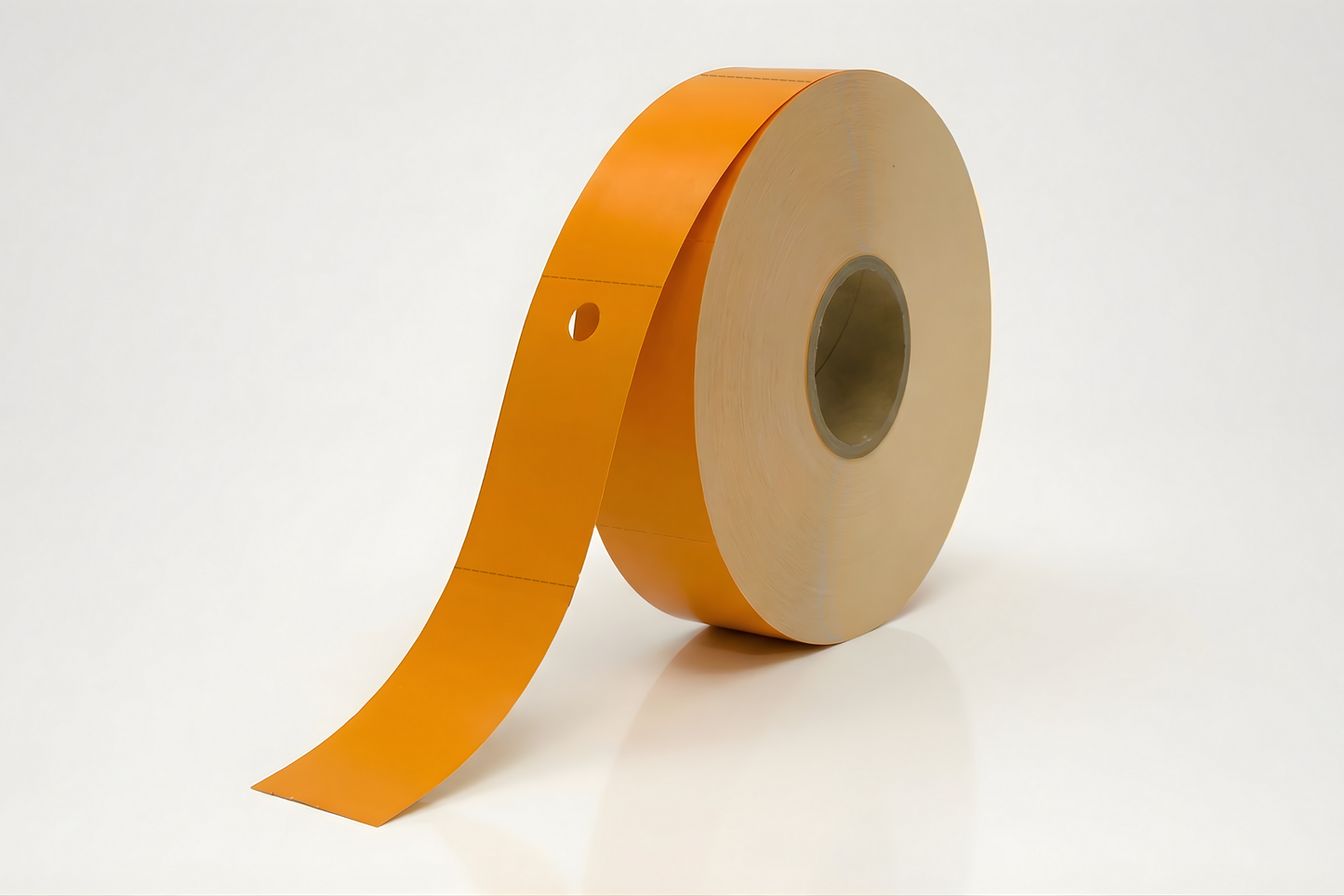 2-osainen lämpönarikkaliput rullassa