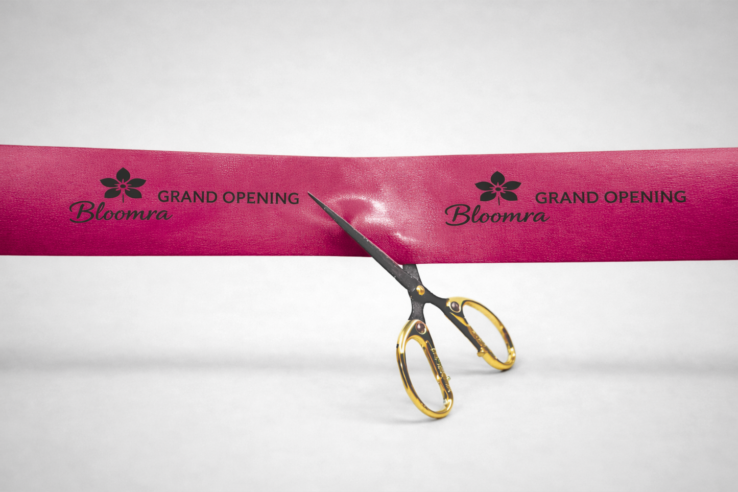 Avajaisnauha painatuksella